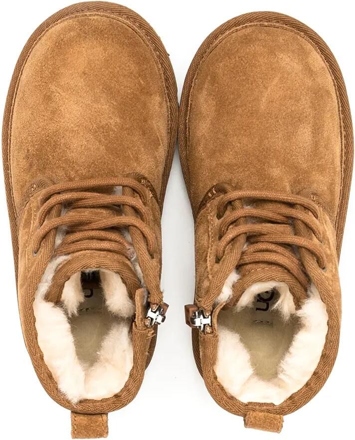 UGG Kids Neumel II enkellaarzen Beige - Foto 2