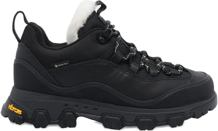 UGG MetroTrek Hiker sneakers met veters Zwart