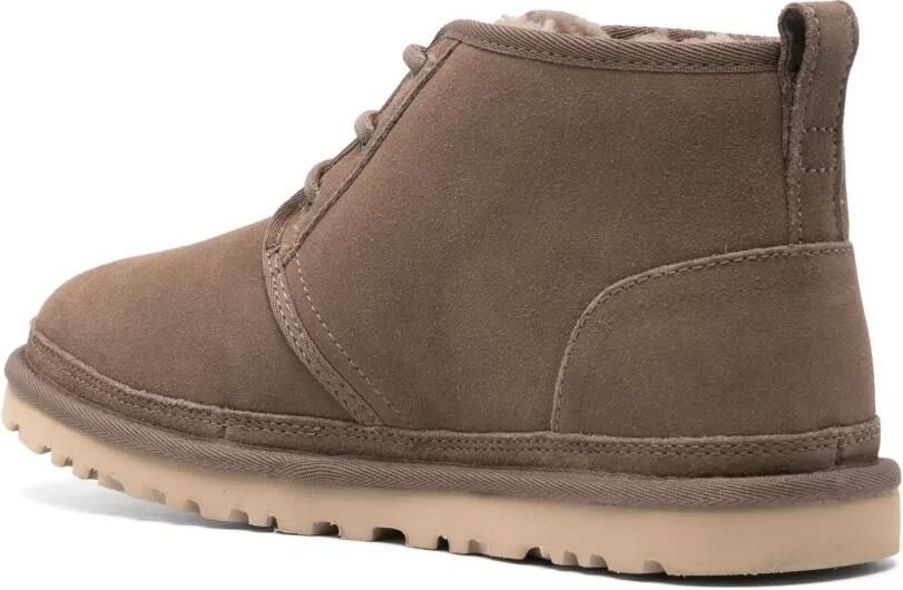 UGG Neumel veterlaarzen Bruin