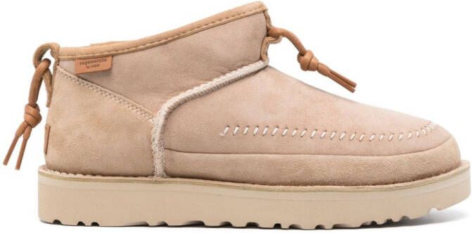 UGG Ultra Mini Regenerate suède laarzen Beige