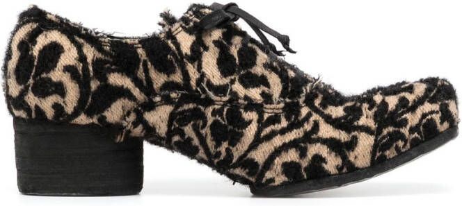 Uma Wang Brogues met vierkante neus Beige