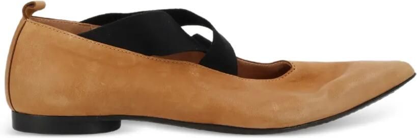 Uma Wang Ballerina's met gekruiste bandjes Beige