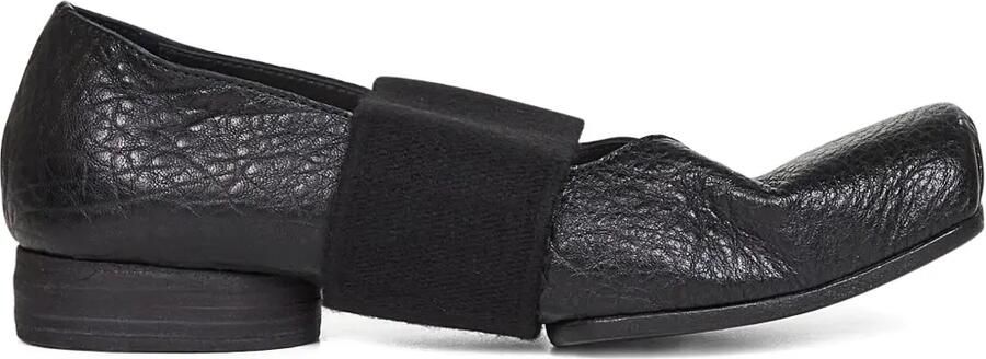 Uma Wang Ballerina's van bewerkt leer met elastische band BLACK