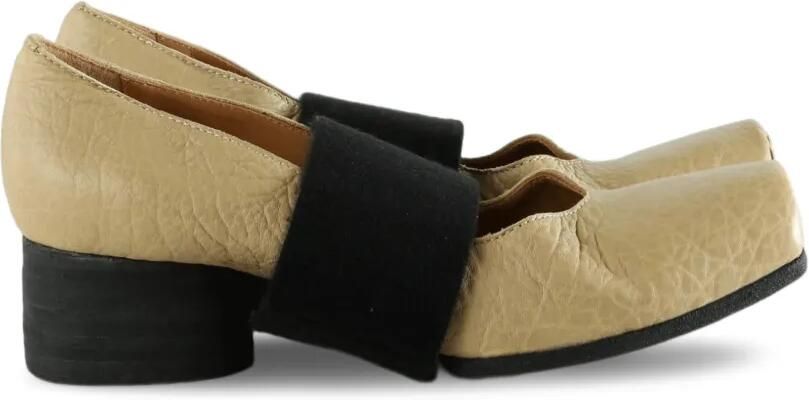 Uma Wang Elastische ballerina's met vierkante neus Beige