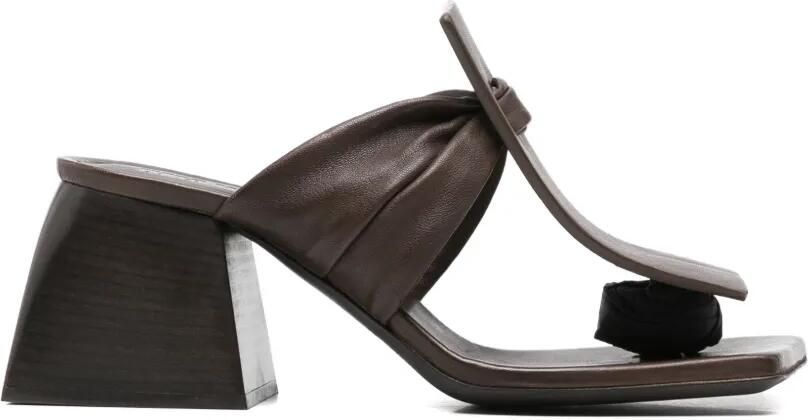 Uma Wang Sandalen met vierkante neus Bruin