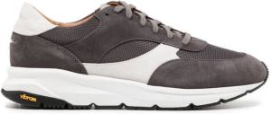 Unseen Footwear Tweekleurige sneakers Zwart