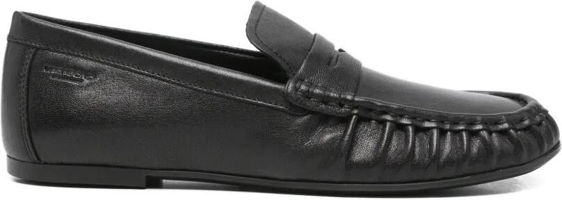 VAGABOND Aleya penny loafers met ruches Zwart