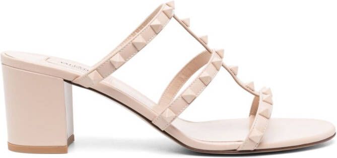 Valentino Garavani Rockstud gekooide sandalen Beige
