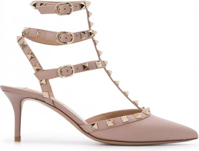 Valentino Garavani Rockstud pumps Beige