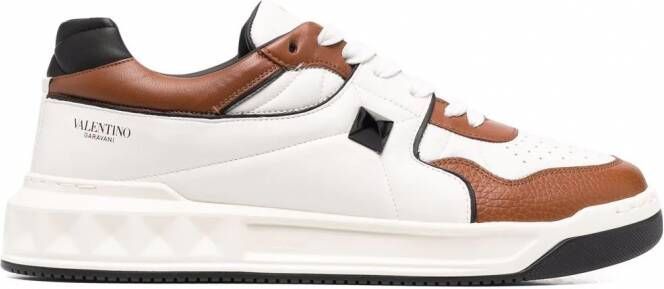 Valentino Garavani Roman Stud low-top sneakers Wit