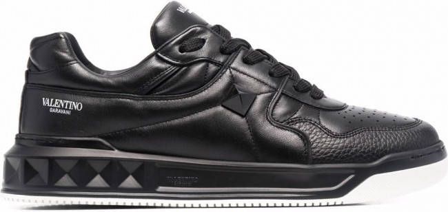 Valentino Garavani Roman Stud low-top sneakers Zwart