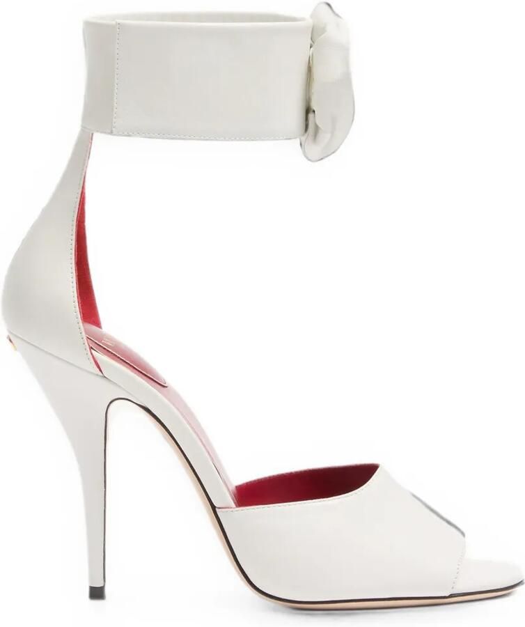 Valentino Garavani 105mm Drip Rose sandalen met roosdetail en enkelbandje Wit