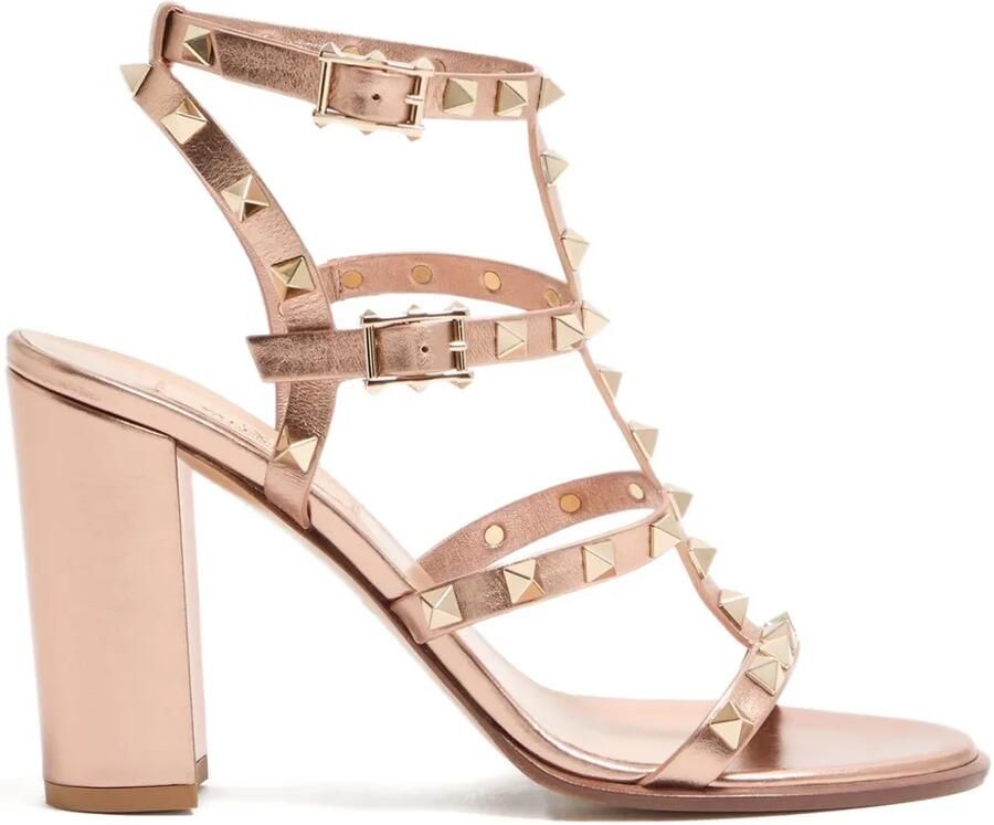 Valentino Garavani 90 mm Rockstud sandalen met bandjes Roze