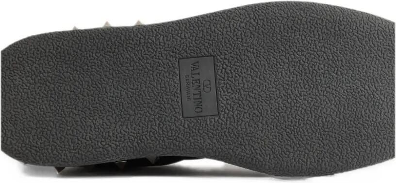 Valentino Garavani Freedots sneakers in kidskin and nappa calfskin with stud detail Zwart - Foto 5