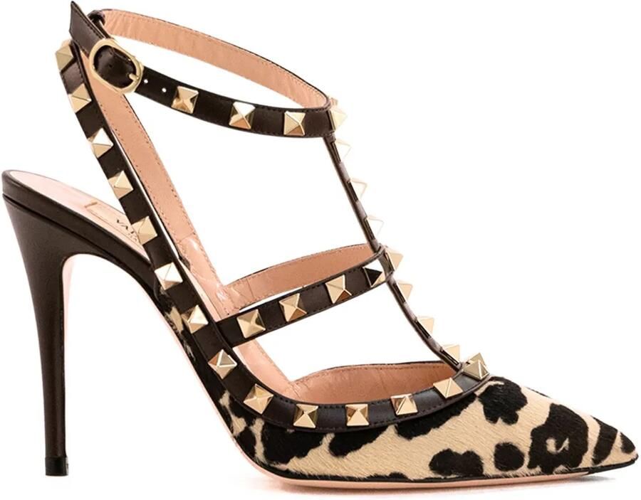 Valentino Garavani Rockstud kalfsleren pumps met bandjes en ponyhaar Beige