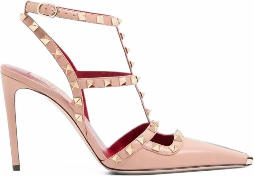 Valentino Garavani Rockstud pumps Beige