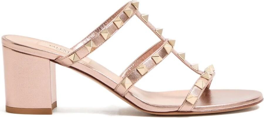 Valentino Garavani Rockstud sandalen van gelamineerde nappa Roze