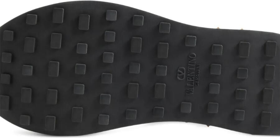 Valentino Garavani Stud Up sneakers van gespleten leer en nylon met geborduurde vlinder Paars - Foto 3
