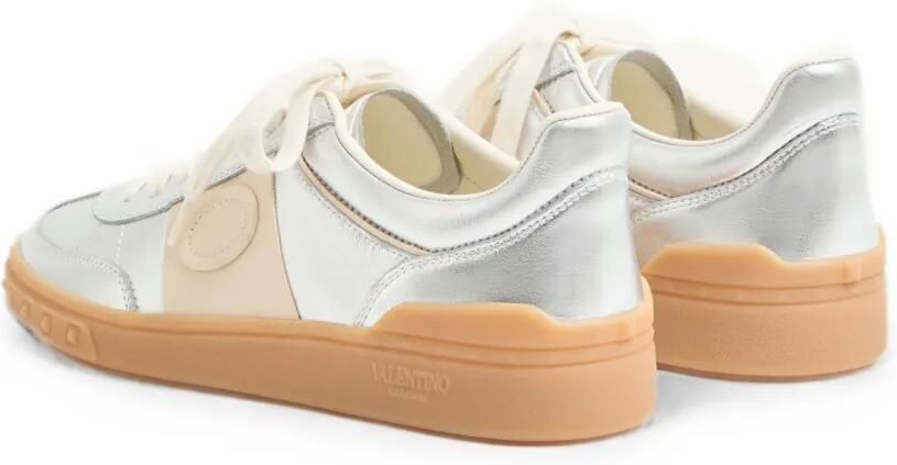 Valentino Garavani Upvillage sneakers van gelamineerd kalfsleer met nappa kalfsleren bandje Zilver - Foto 4