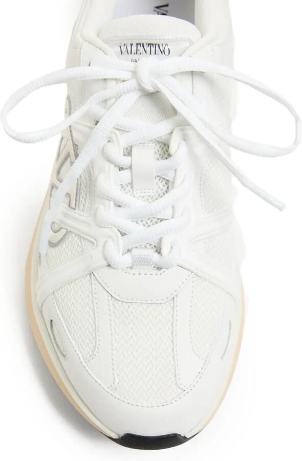 Valentino Garavani VLogo Easyjog low-top sneakers in kalfsleer en stof Wit - Foto 2
