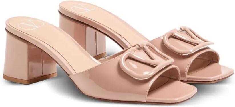 Valentino Garavani VLogo Signature lakleren sandalen Beige