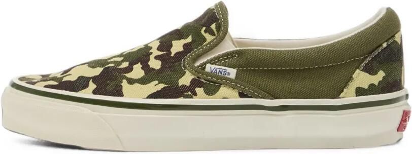 Vans LX Classic Slip-On sneakers met camouflageprint Groen