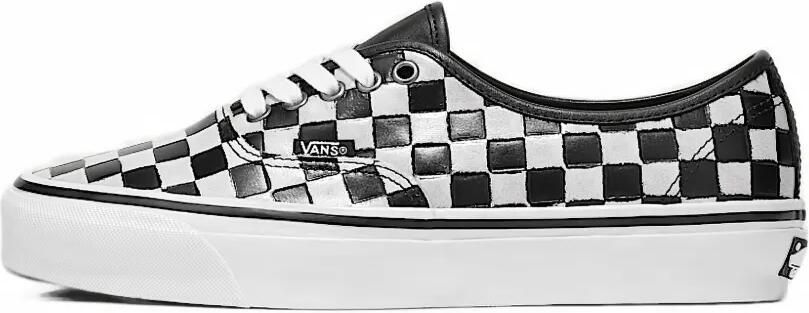 Vans OTW Authentic 44 Vibram checkerboard sneakers Zwart