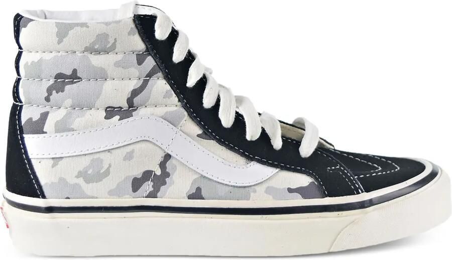 Vans Sk8-Hi 38 Dx Anaheim Factory sneakers met camouflageprint Beige