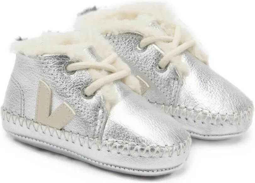 VEJA Kids Pierre babyschoentjes met lammy-afwerking Zilver