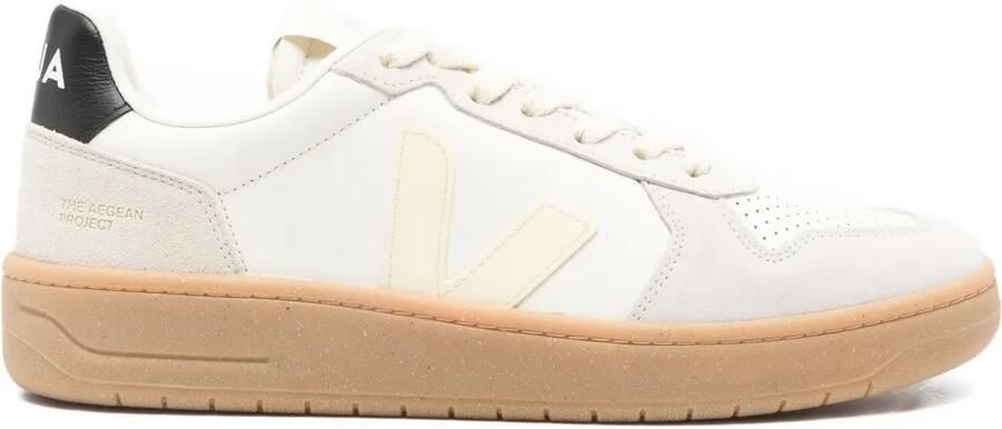 VEJA V-82 geperforeerde sneakers Wit