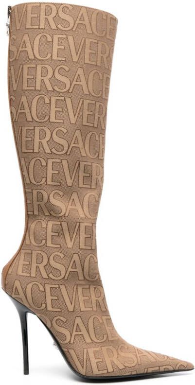 Versace Knielaarzen Beige