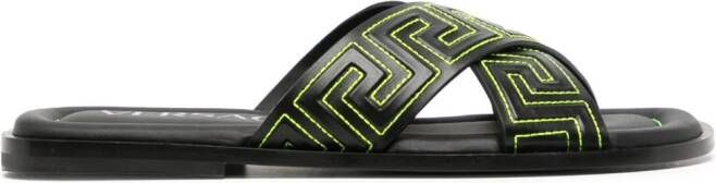 Versace Greca leren slippers Zwart