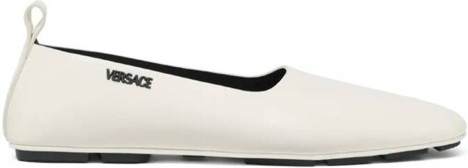 Versace Leren loafers met logoplakkaat Wit