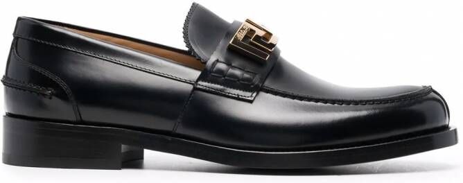 Versace Loafers met Greca gesp Zwart