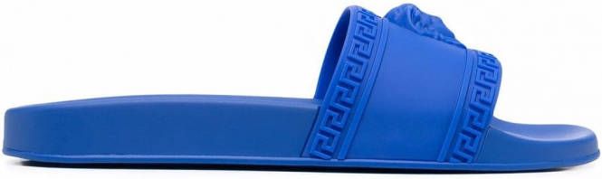 Versace Slippers met Medusa logo Blauw