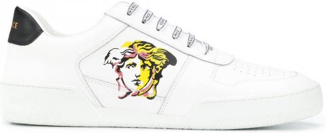Versace Leer Medusa Laminate Low-top Sneakers in het Wit voor heren Heren Schoenen voor voor Sneakers voor Hoge sneakers 