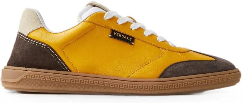 Versace Greca Court nappa & suède sneakers Geel