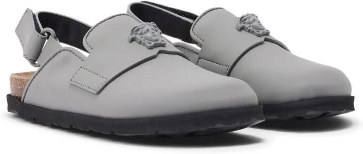 Versace Kids Medusa sandalen met klittenband met patroon Grijs