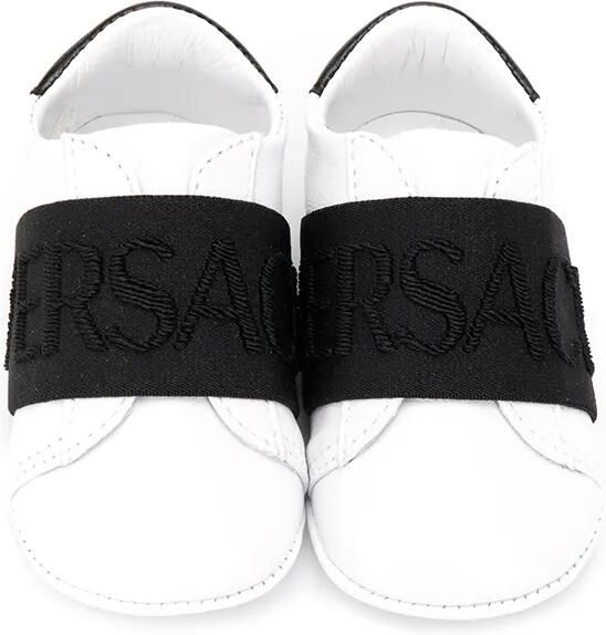 Versace Kids Sneakers met logoband Wit - Foto 2