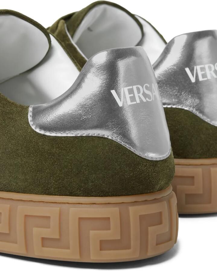 Versace Suède sneakers verfraaid met Greca Groen - Foto 4