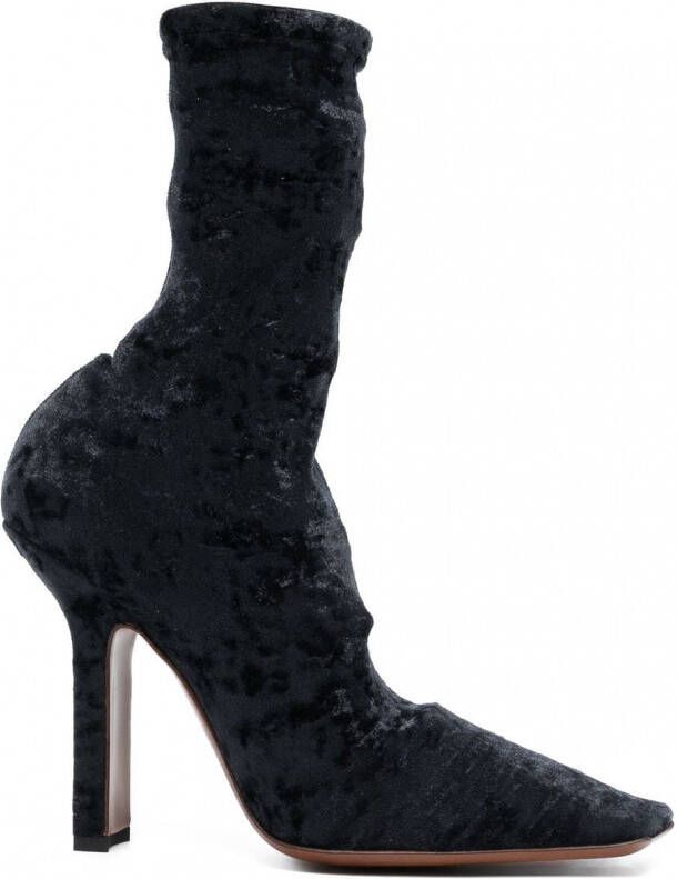 VETEMENTS Fluwelen soklaarzen Zwart