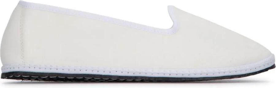 Vibi Venezia Fluwelen loafers met ronde neus Wit