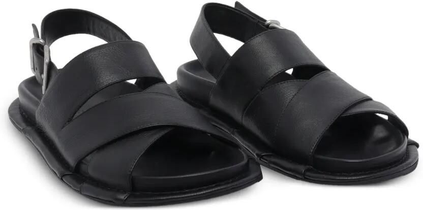 Vic Matie Travel Low sandalen met gespsluiting Zwart