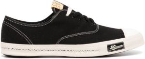 Visvim Low-top sneakers Zwart