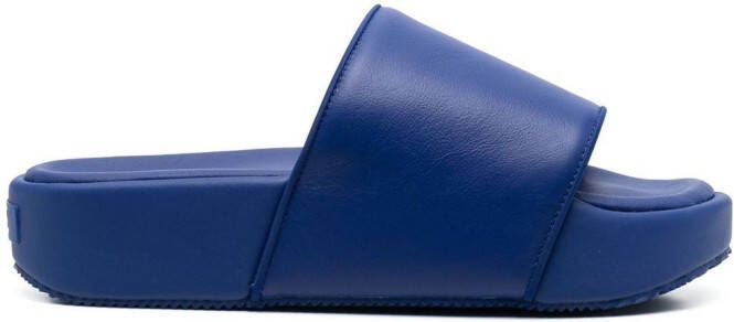 Y-3 Slippers met logopatch Blauw