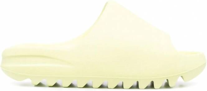 Adidas Yeezy "YEEZY Glow Green slippers" Groen