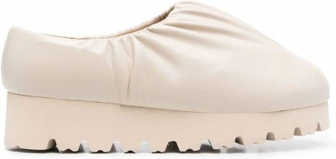 YUME Slip-on muiltjes Beige