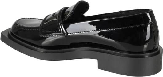 3Juin Black Leather Loafer With Purple Pattern in zwart