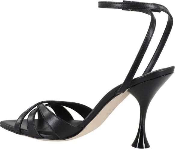 3Juin Sandalen Pointed Toe Black Sandals With Crisscross Straps in zwart