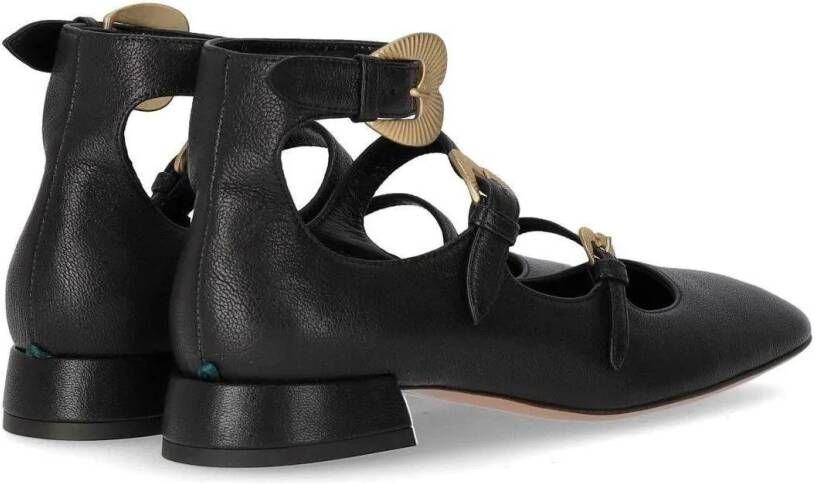 A. Bocca Black Ballet Flat With Straps in zwart